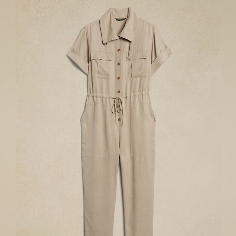 NWT Banana Republic Utility Jumpsuit in Maverick Tan Size Large - Picture 4 of 15